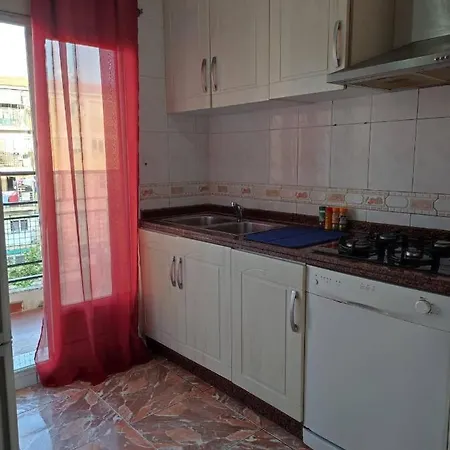 Homestay 27-2 - Комната В Квартире Для Семьи 5 Человек *